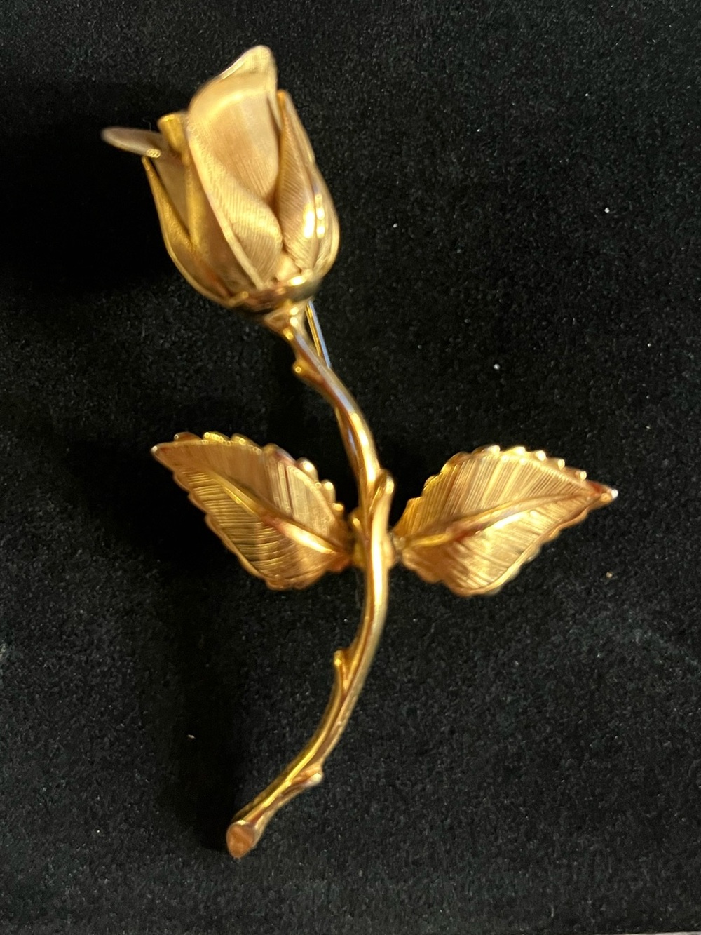 Gold-Tone Rose Pin Brooch - Vintage Floral Jewelry
